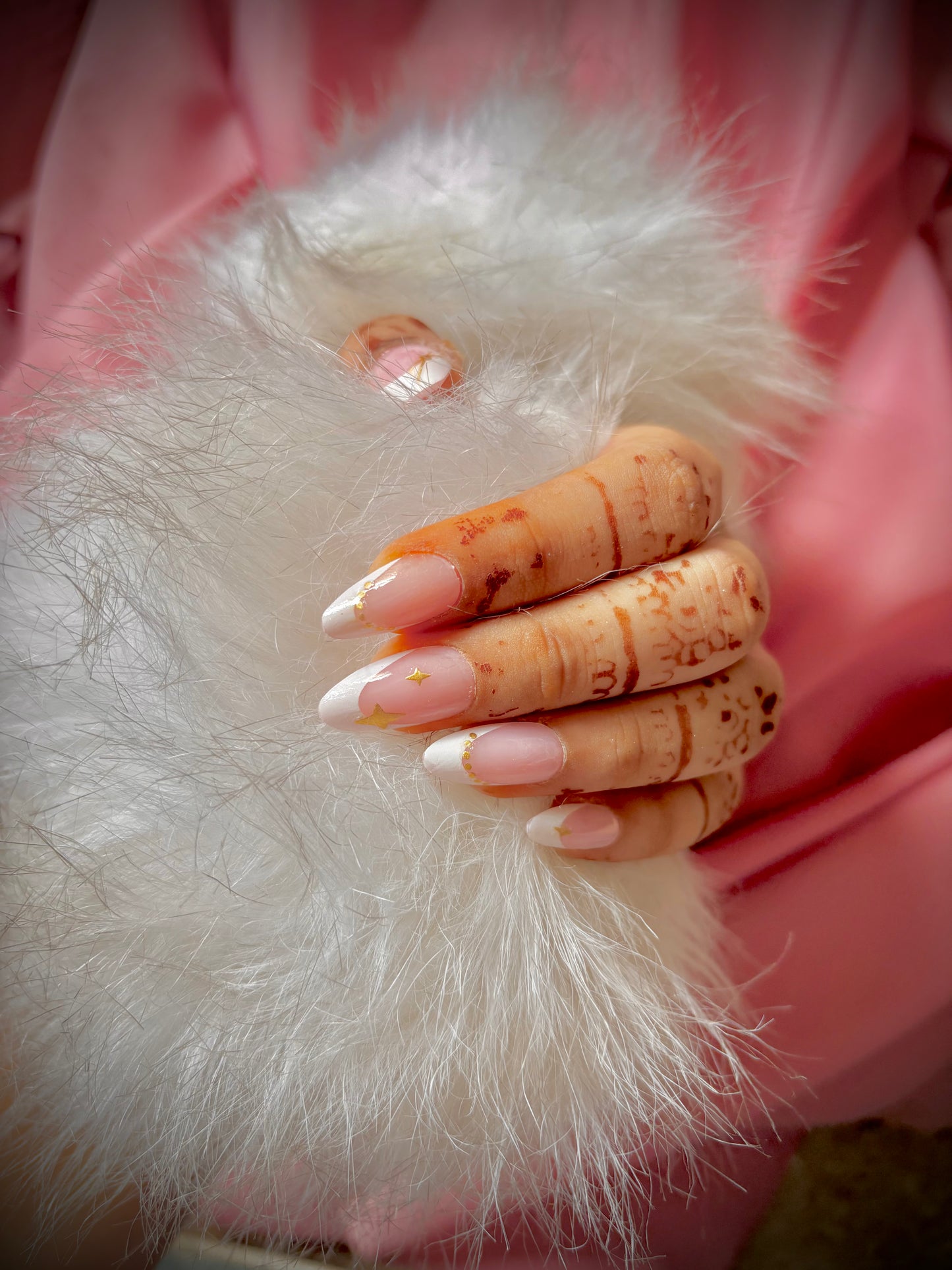 Almond shape French nails